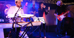 Les Coqs en pâte - Cuisine et musique