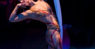 Tissu et cercle aérien