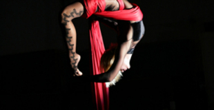 Cerceau aérien et tissu aérien