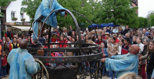 Spectacle de rue et clowns