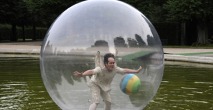 Jonglage dans une bulle