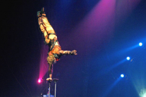 Equilibriste et acrobate