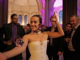 Jonglerie de contact boules de cristal