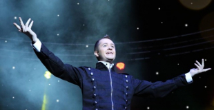 Magie avec changement rapide de costumes ou Quick change