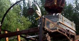 Spectacle de rue déambulatoire, poétique et drolatique