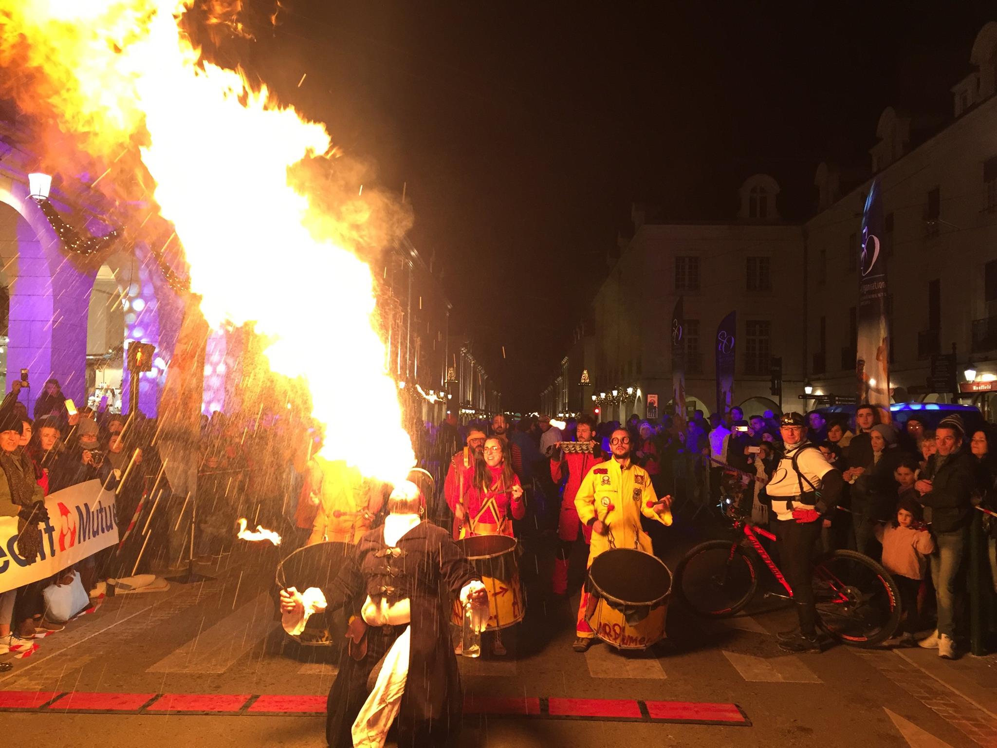 animations musicales et de feu en extérieur