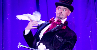 Spectacle de magie interactive en fin de dîner évènementiel (75)