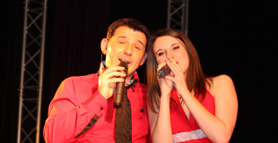 Accordéon et chansons françaises pour un dîner croisière (75)