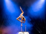 Numéro de contorsion extraordinaire en soirée évènementielle (75)