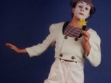 Mimes exprimant le bonheur pour soirée évènementielle (75)